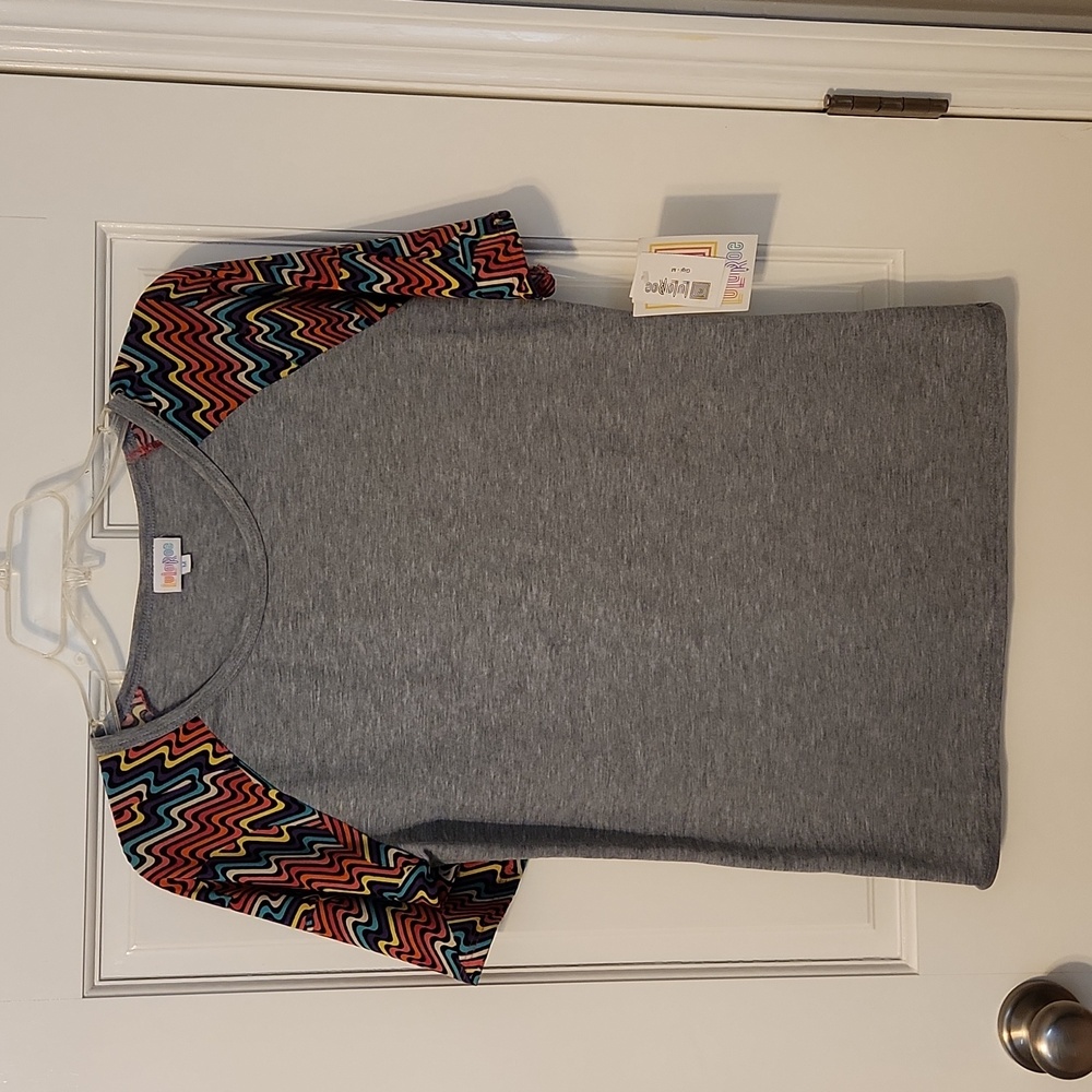 Lularoe Gigi top